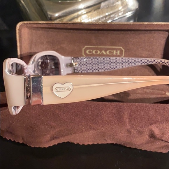 Coach Sunglasses - Picture 1 of 4